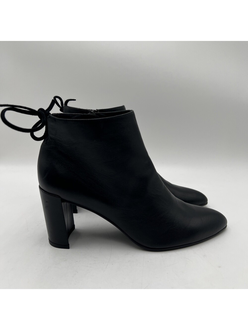 Women’s Stuart Weitzman Gardiner Black Leather ankle boots Size 7.5 M